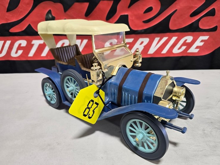 #83-•-jim-beam-1909-thomas-flyer-decanter-image-8