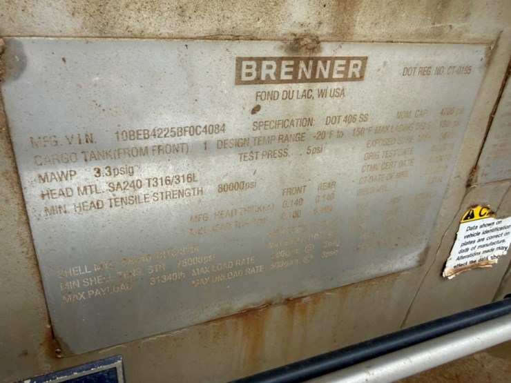 2011-brenner-tank-pup-trailer-image-4