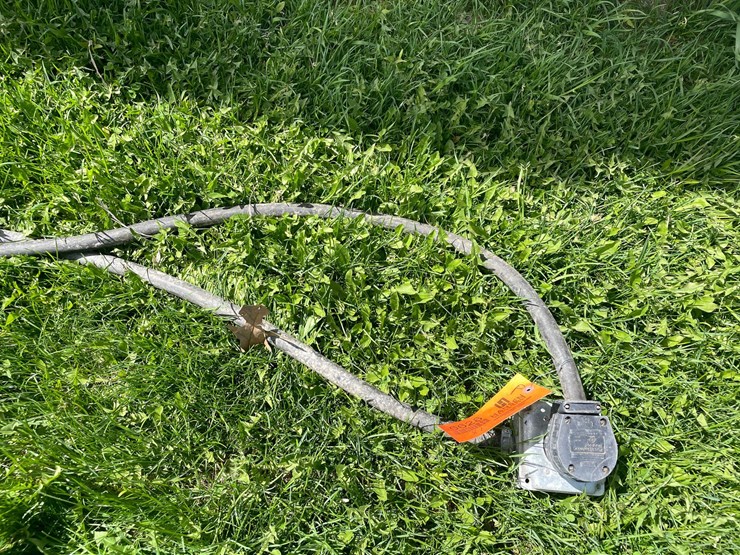 #5628-•-cable-image-1