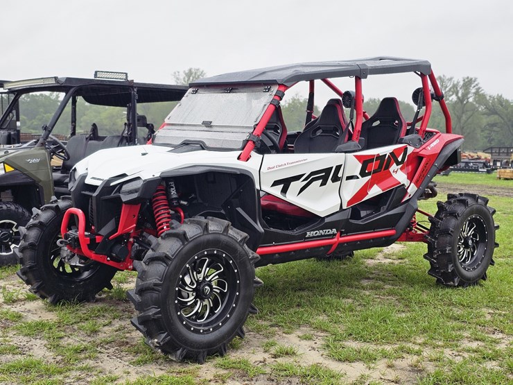 2021-honda-talon-4-image-1