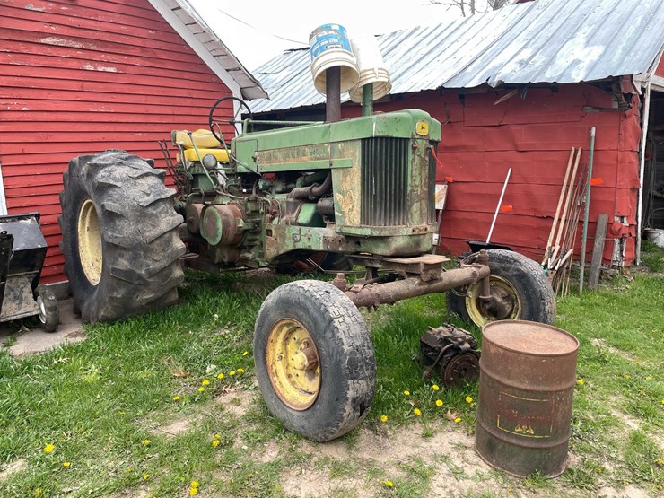 john-deere-720-image-3