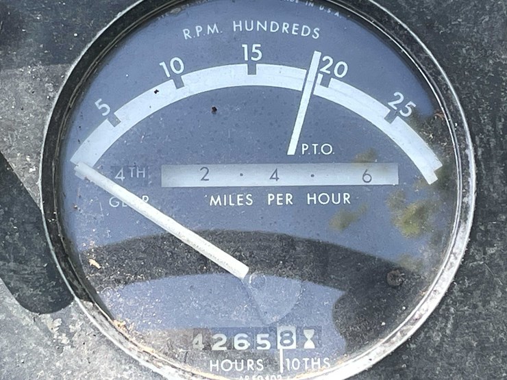 john-deere-4020-image-27