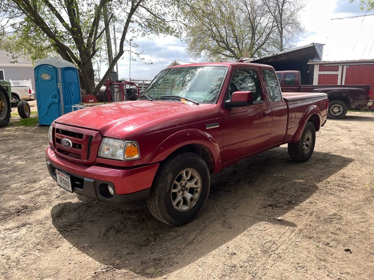 2010-ford-ranger-sport-image-1