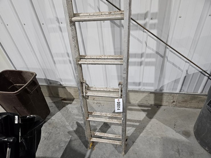 #14-•-keller-24'-aluminum-extension-ladder-image-6