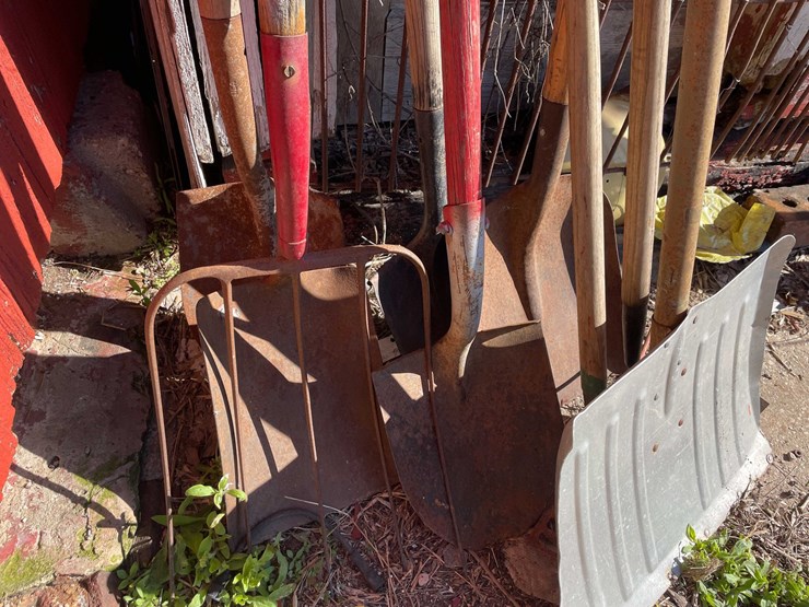 #5641-•-hand-tools-image-3