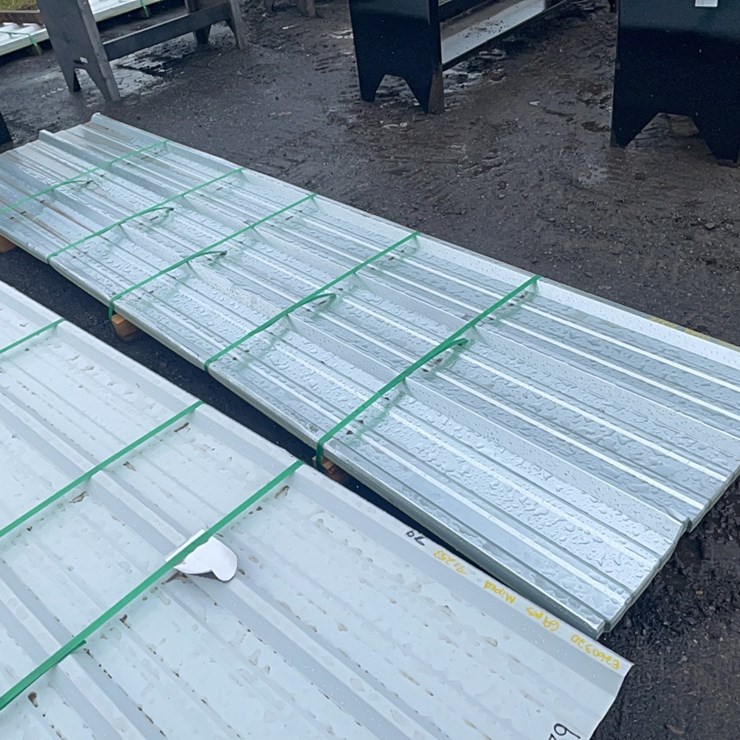 NEW 12FT. LONG MIXED COATING R PANEL NEW SUPPORT EQUIPMENT