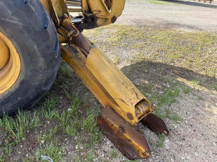 1998-caterpillar-426c-image-39