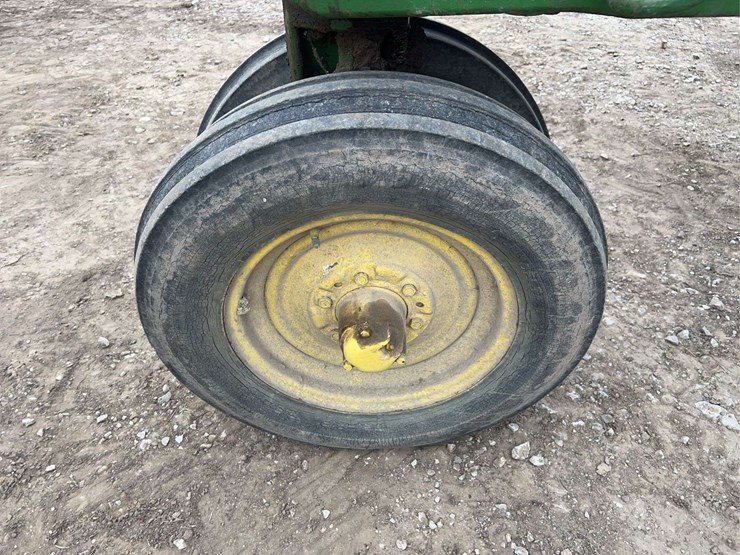 john-deere-620-image-15