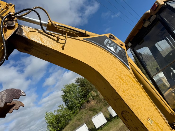 1998-caterpillar-426c-image-25