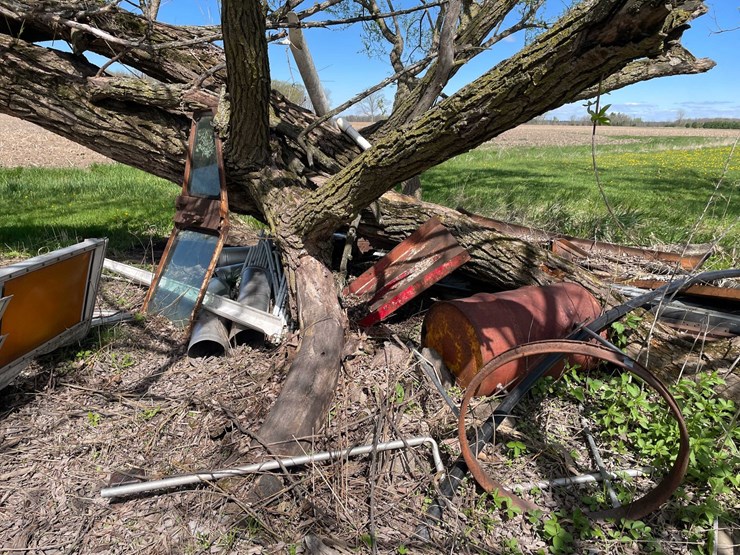 #5599-•-misc.-scrap-metal-&-more-image-5