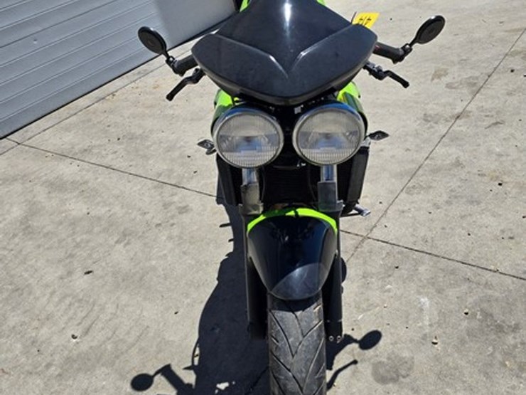 #414-•-2003-triumph-speed-4-crotch-rocket-image-8