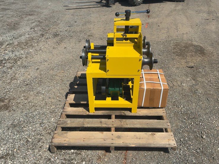 #4078-•-unused-future-ft‑76b-tube-&-pipe-bender-machine-image-4