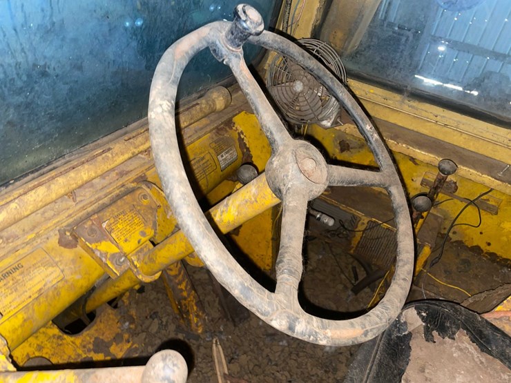 #5557-•-hough-120-payloader-image-69