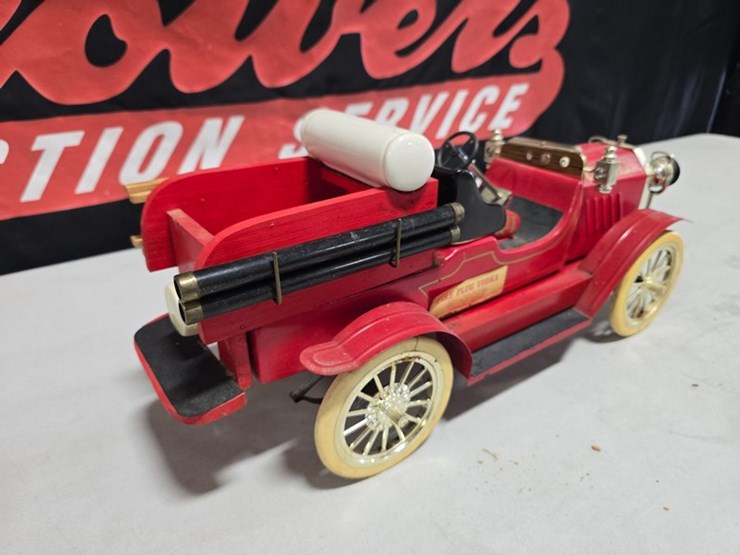 #78-•-mccormick-fire-truck-decanter-image-6