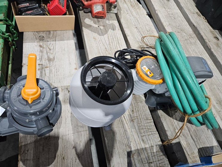#86-•-bestway-pool-filter-and-hose-image-1