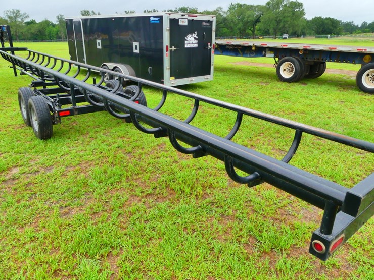 hay-toter-goosneck-hay-trailer-image-7