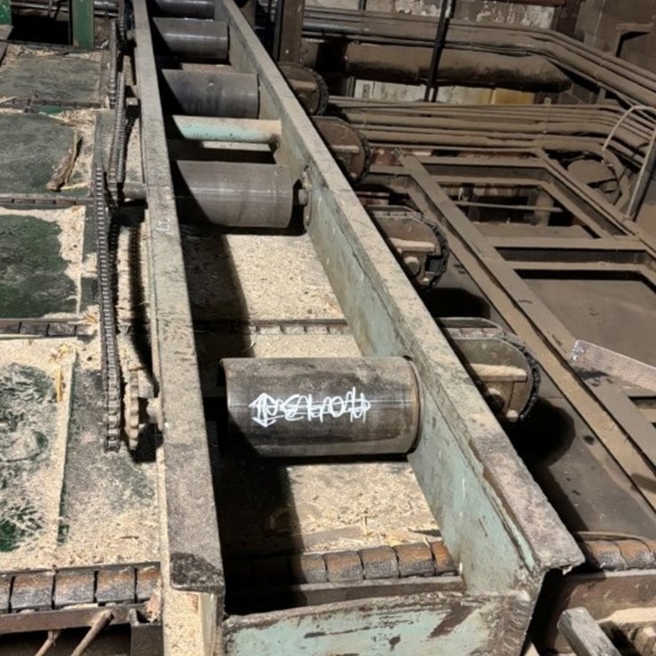15inch X 27ft Roll Case with 40inch Spacing Between Rolls and Drive