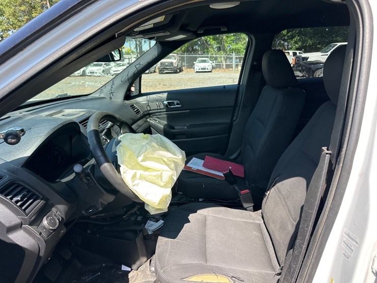 2019-ford-explorer-image-20