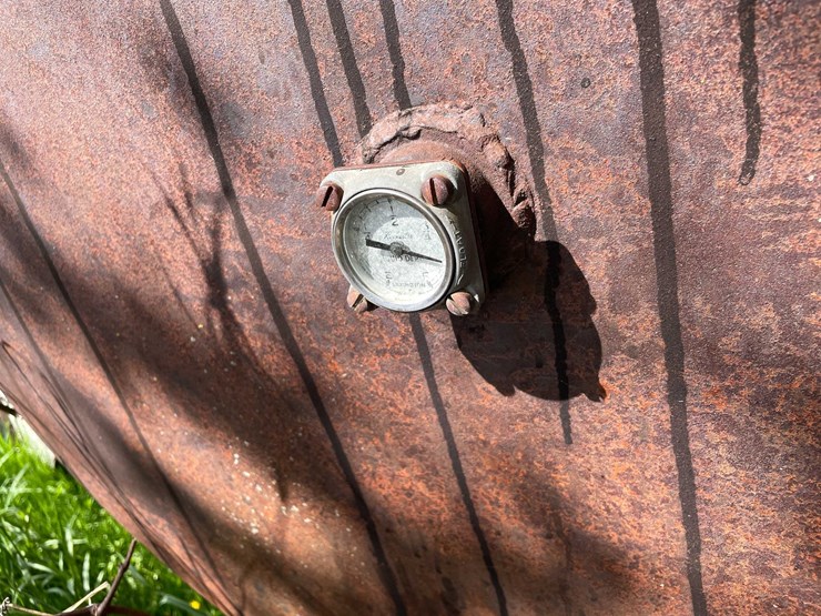 #5617-•-portable-fuel-tank-image-9