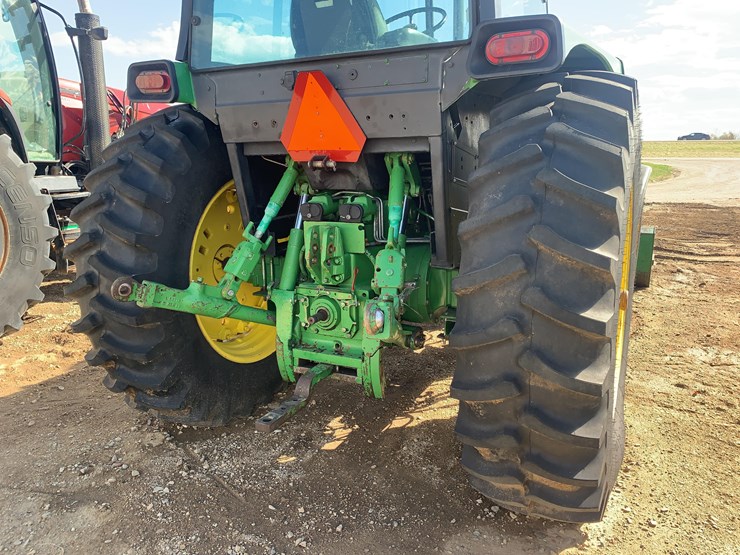 1990-john-deere-3155-image-11