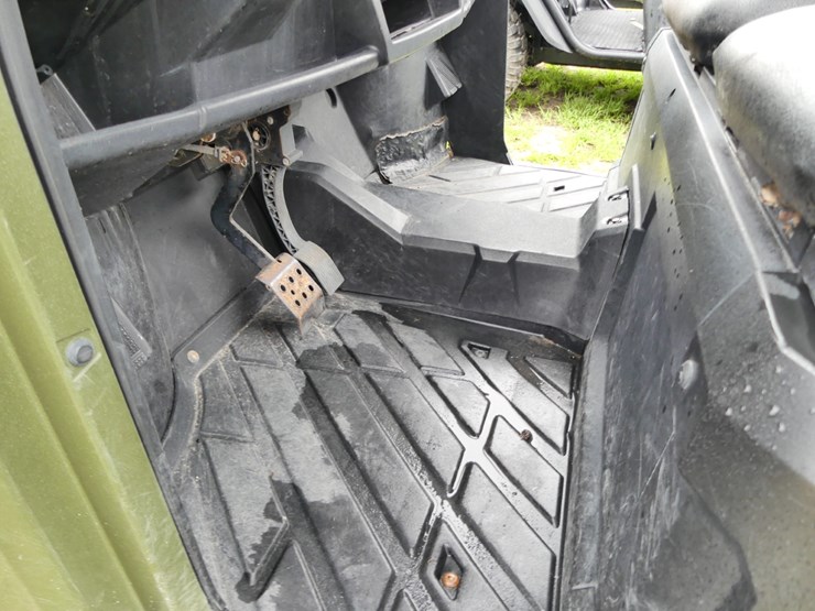 2015-polaris-ranger-570-image-13