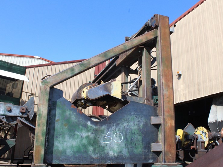 c&l-42"-rosser-head-debarker-w/-50hp-motor-w/6'x8'-stand-a-lone-control-cab-w/-catwalk-&-steps-w/-controls-w/-heavy-duty-motors-on-bull-wheels-image-13