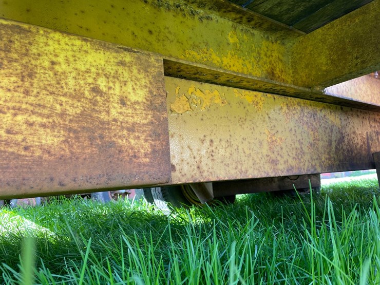 #5576-•-gooseneck-tilt-bed-trailer-image-32