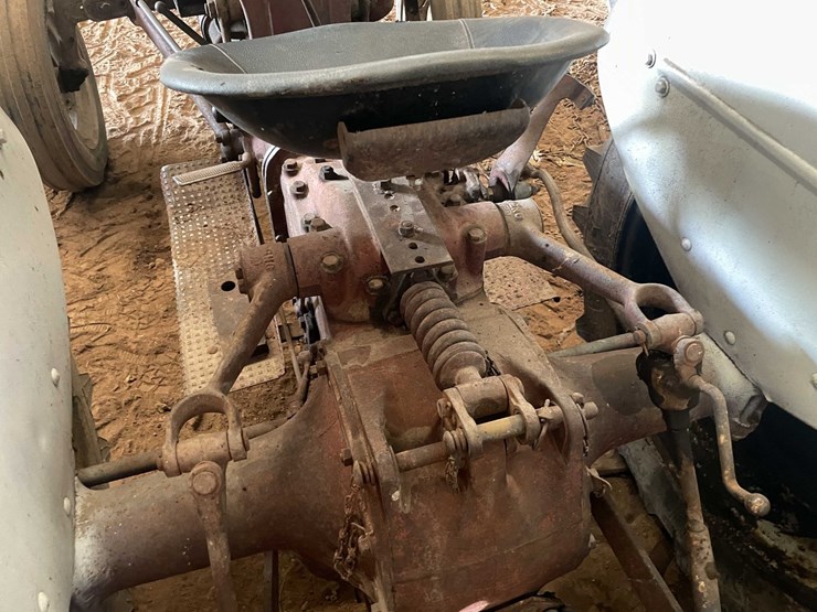 ford-tractor-image-23