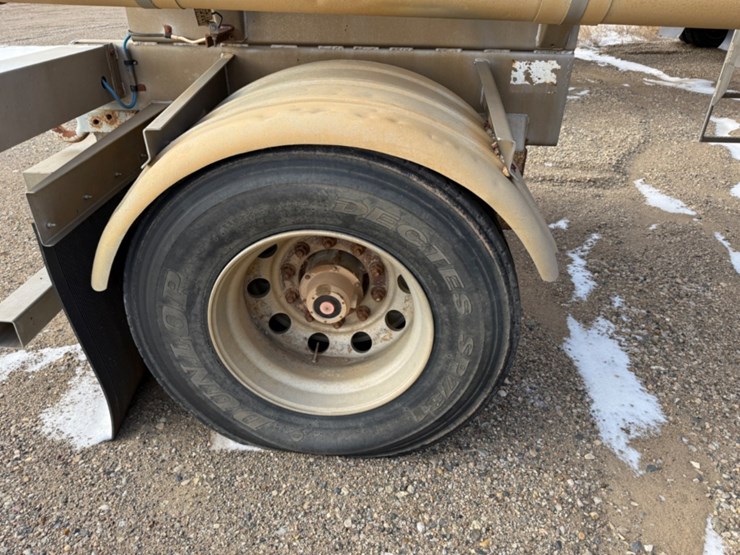 2011-brenner-tank-trailer-image-7