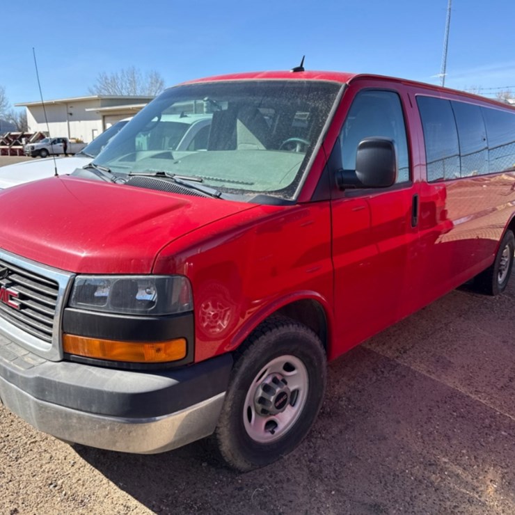 2012 GMC SAVANA VAN