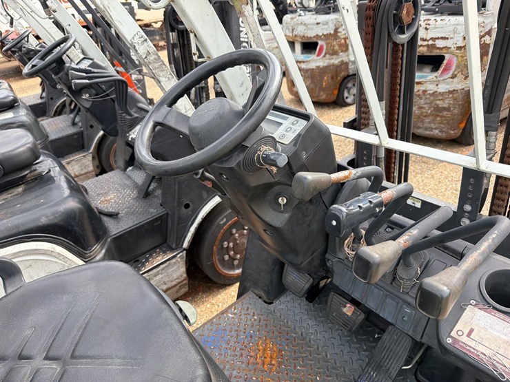 #36260-•-2016-nissan-unicarrier-forklift-image-5