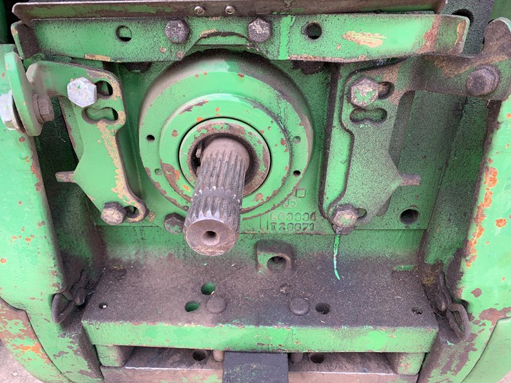 1990-john-deere-3155-image-21