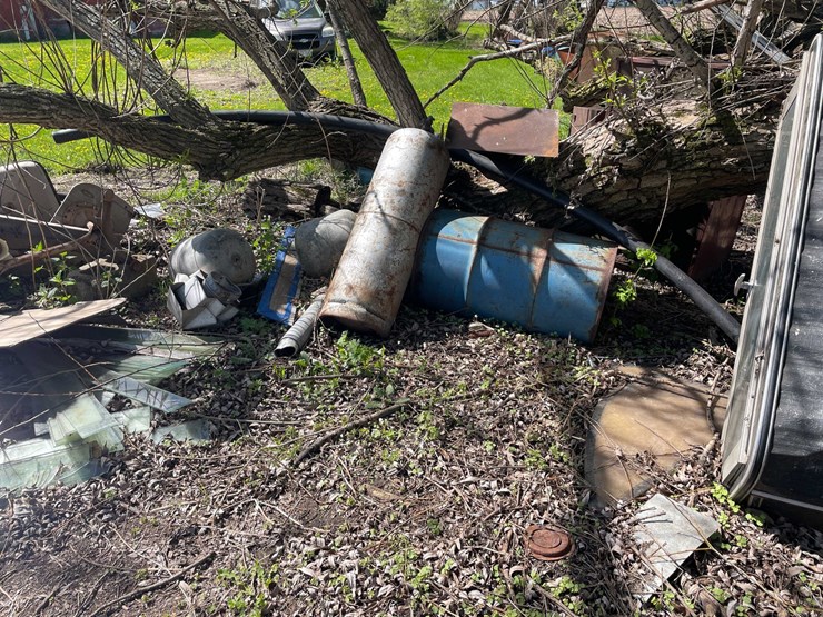 #5599-•-misc.-scrap-metal-&-more-image-10