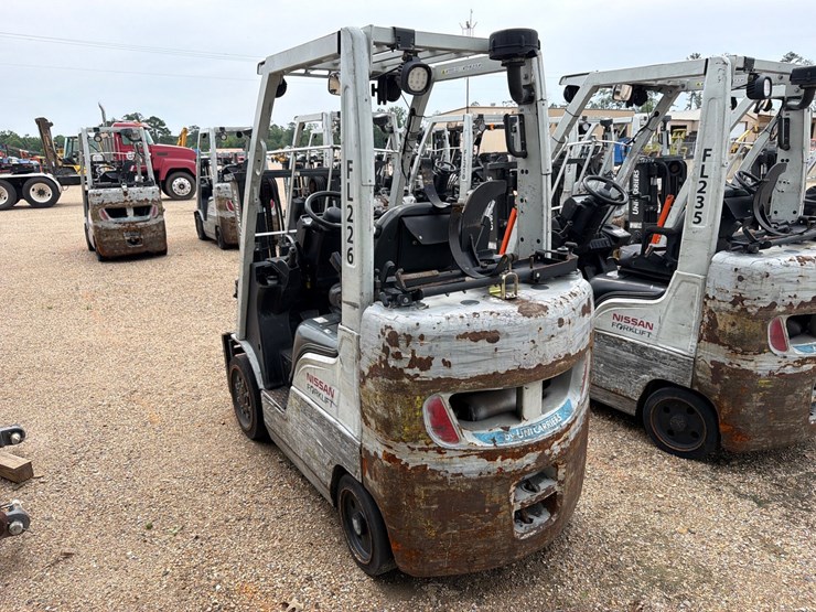 #16269-•-2015-nissan-cf50-forklift-image-5
