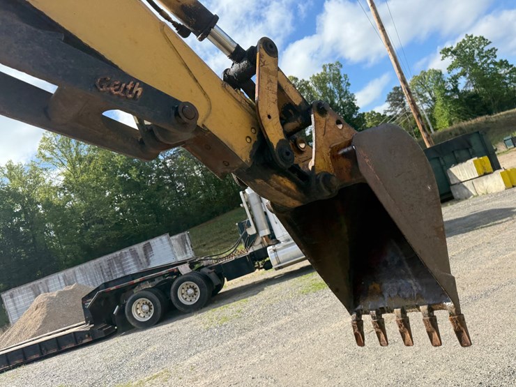 1998-caterpillar-426c-image-31