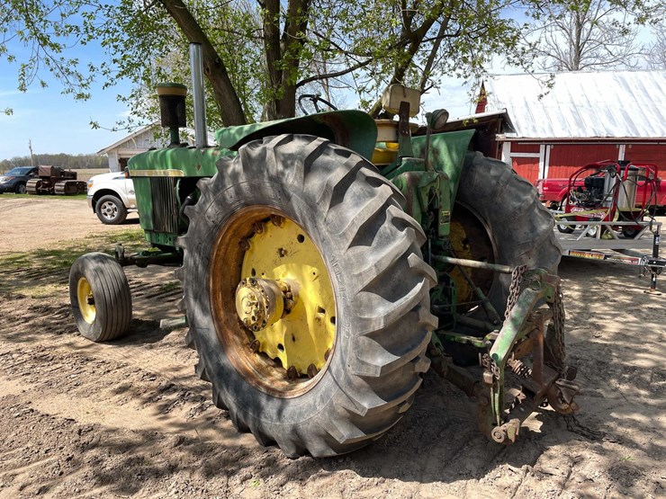 john-deere-4020-image-7