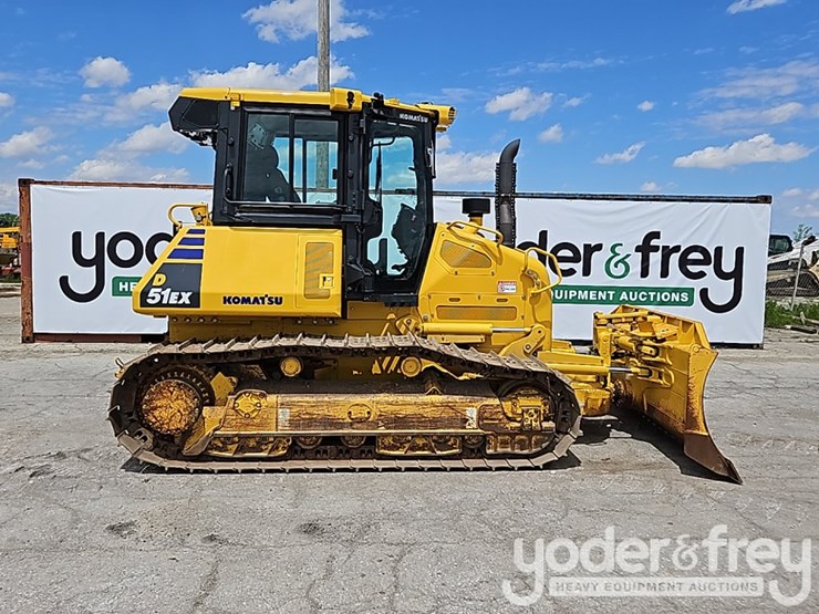 2023-komatsu-d51ex-24-image-10
