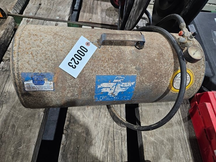 #23-•-portable-air-tank-image-1
