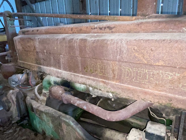 john-deere-b-image-17