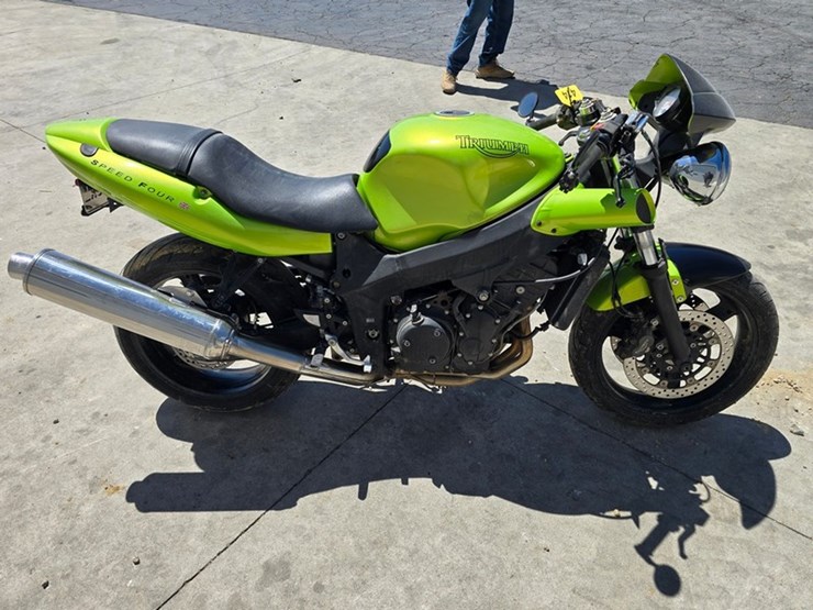 #414-•-2003-triumph-speed-4-crotch-rocket-image-6