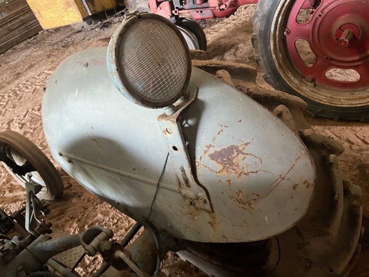 ford-tractor-image-25