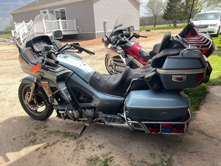 #5573-•-1987-yamaha-venture-motorcycle-image-7