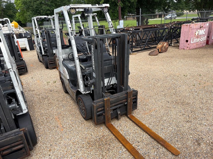 #16262-•-2015-nissan-cf50lp-forklift-image-2