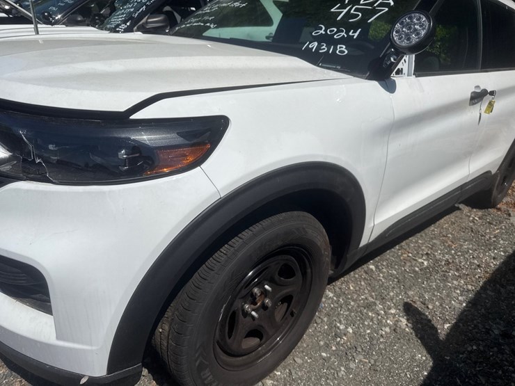 2024-ford-explorer-image-7