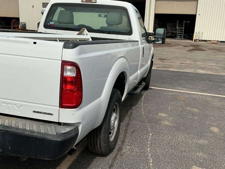 2013-ford-f250-image-3