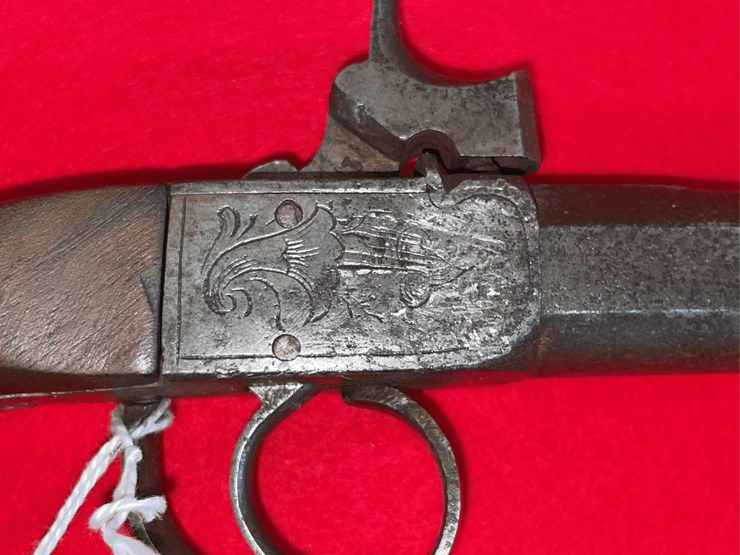 percussion-muzzle-loading-pistol-with-damascus-pattern-barrel-image-7