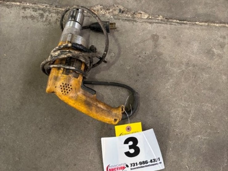 dewalt-1/2inch-drill-image-1