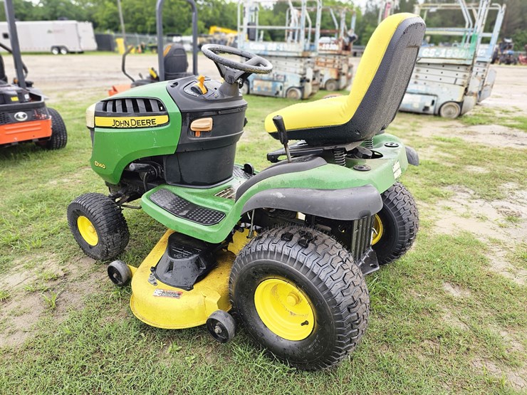 2013-john-deere-d140-image-4