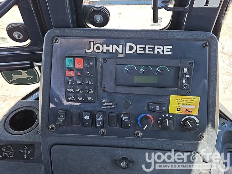 2018-deere-310sl-image-41