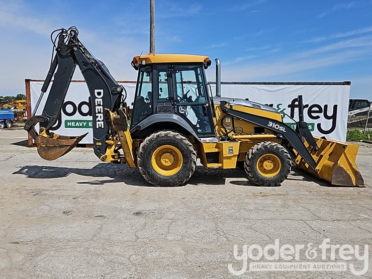 2018-deere-310sl-image-4